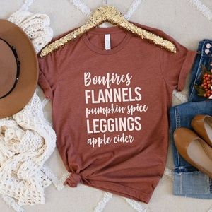 NWOT Fall Things Tee M